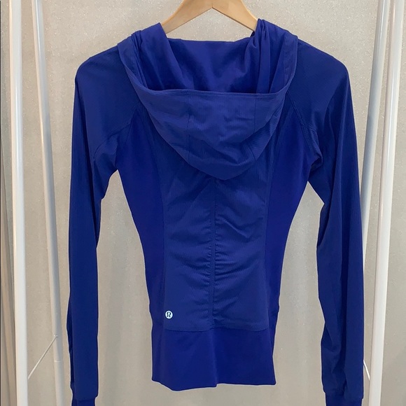 Lululemon // Reversible Jacket - Picture 3 of 8